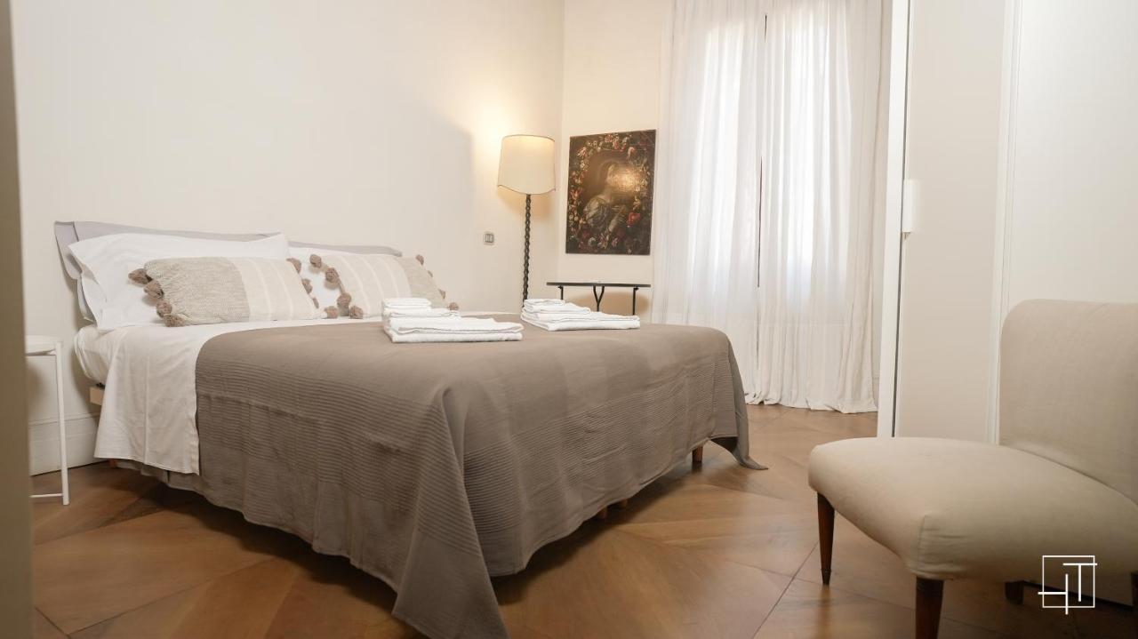 Ht - Casa Del Pittore In Piazza Delle Erbe Padova Bagian luar foto