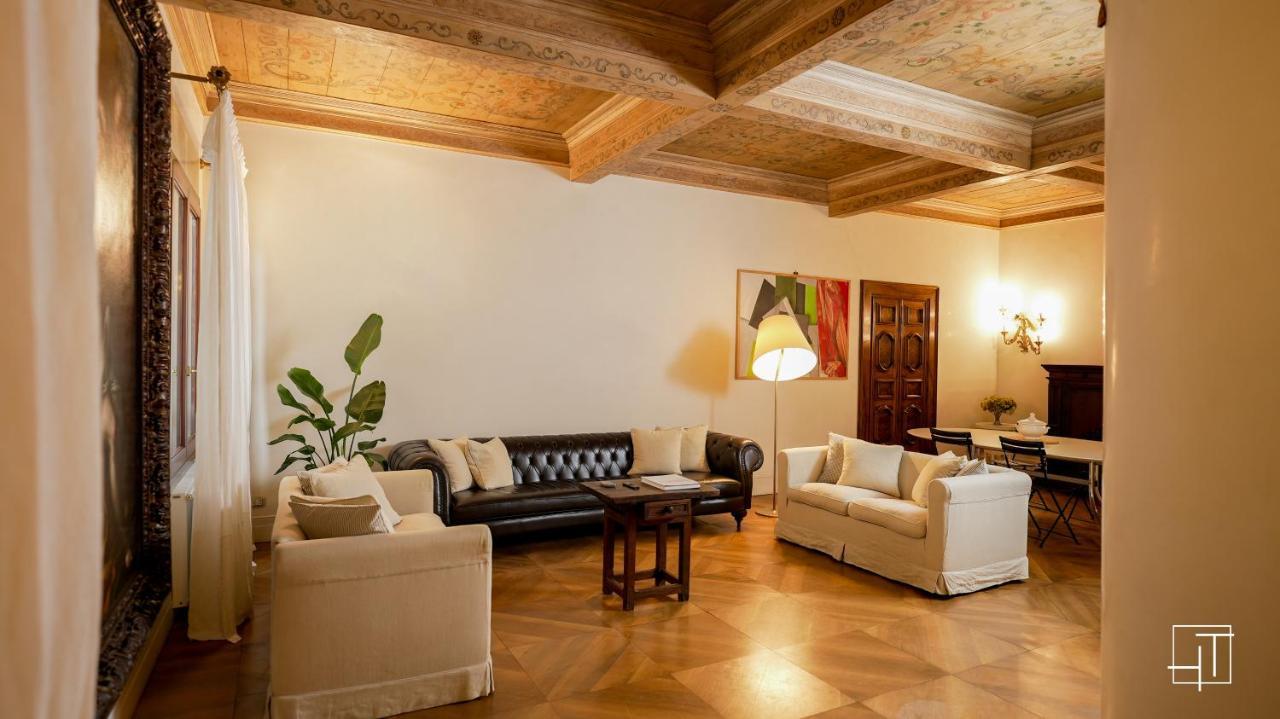 Ht - Casa Del Pittore In Piazza Delle Erbe Padova Bagian luar foto