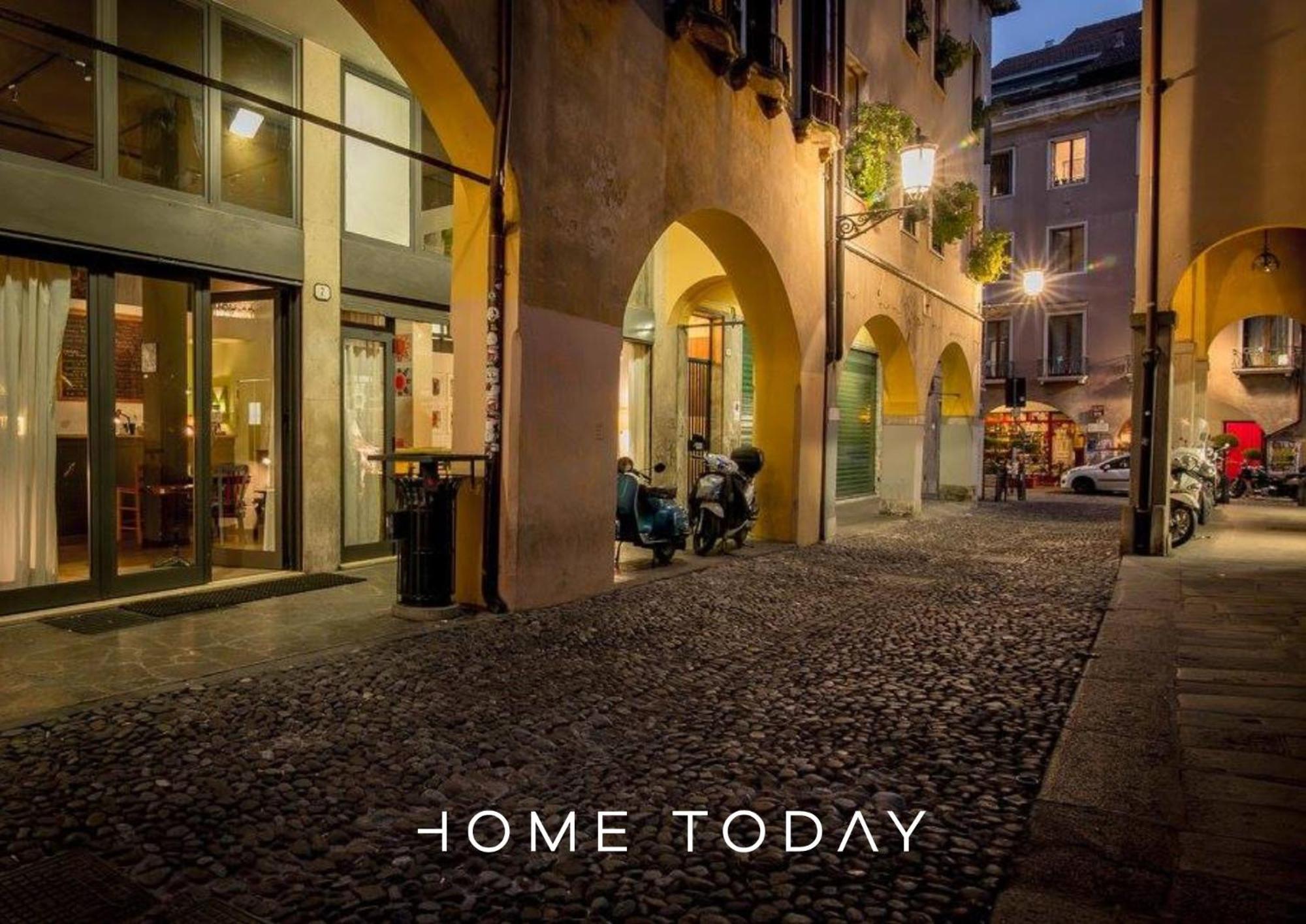 Ht - Casa Del Pittore In Piazza Delle Erbe Padova Bagian luar foto