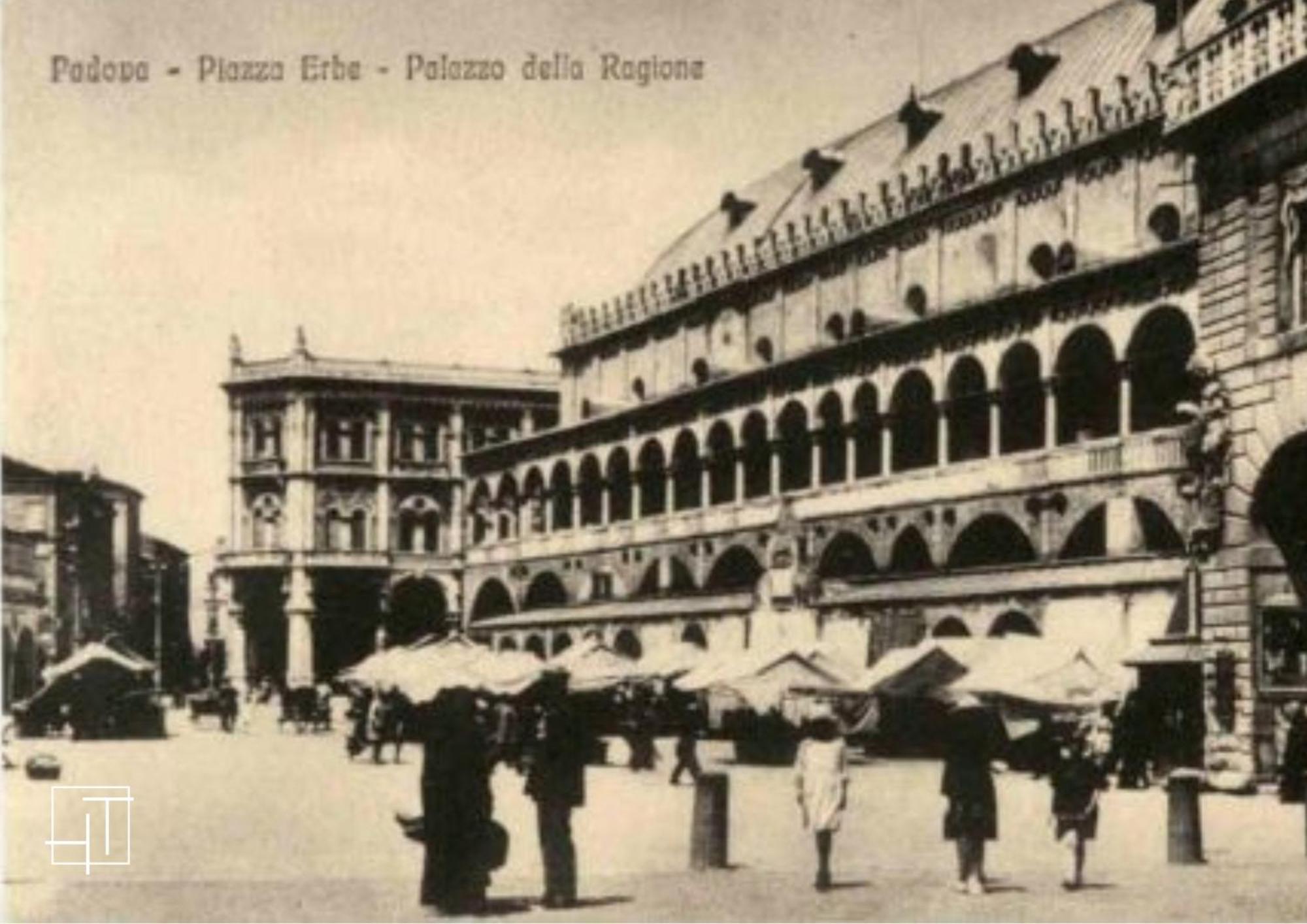 Ht - Casa Del Pittore In Piazza Delle Erbe Padova Bagian luar foto